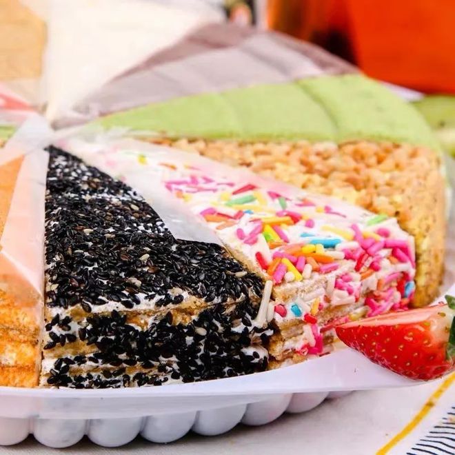 kaiyun登陆入口开云不到3元吃提拉米苏?12种口味一次享每口都有新惊喜!(图3) kaiyun登陆入口开云不到3元吃提拉米苏?12种口味一次享每口都有新惊喜!(图3)