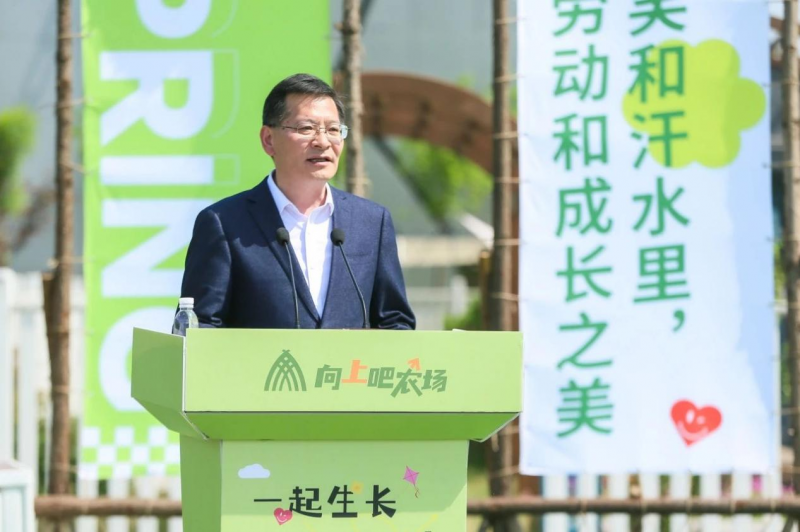 烹饪食育课|阿五厨师现场教学亲授小学生烹饪技艺(图2) 烹饪食育课|阿五厨师现场教学亲授小学生烹饪技艺(图2)