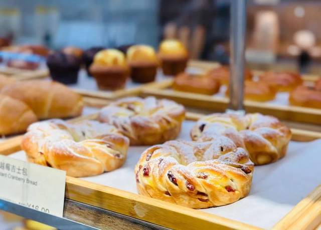 kaiyun官网为什么开一家做面包的“超级烘焙工厂”(图2) kaiyun官网为什么开一家做面包的“超级烘焙工厂”(图2)