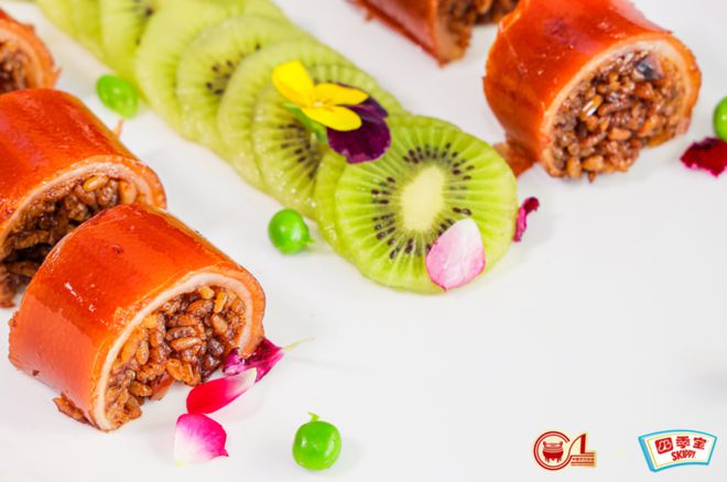 kaiyun官网首届“四季宝杯”地域美食烹饪大赛完美落幕创意思路让人惊叹!(附8道大师菜谱)(图8) kaiyun官网首届“四季宝杯”地域美食烹饪大赛完美落幕创意思路让人惊叹!(附8道大师菜谱)(图8)