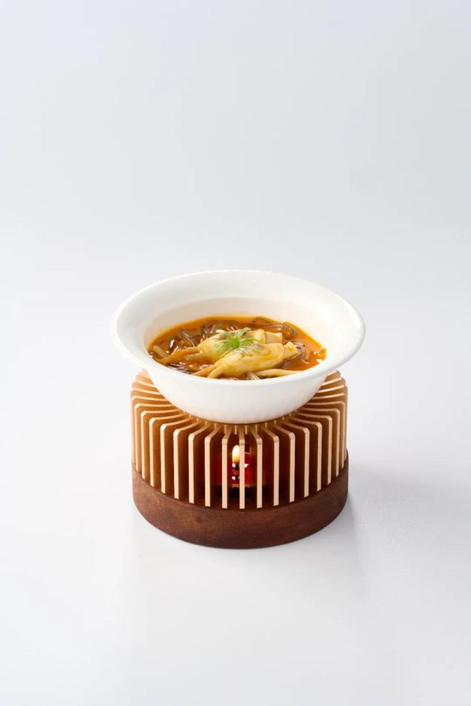 kaiyun官网首届“四季宝杯”地域美食烹饪大赛完美落幕创意思路让人惊叹!(附8道大师菜谱)(图15) kaiyun官网首届“四季宝杯”地域美食烹饪大赛完美落幕创意思路让人惊叹!(附8道大师菜谱)(图15)