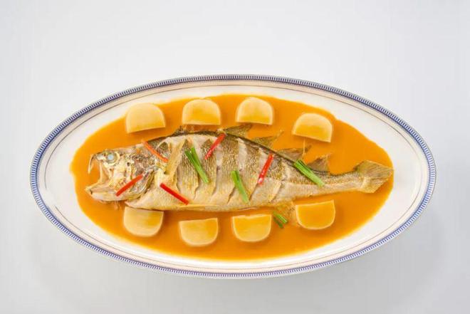 kaiyun官网首届“四季宝杯”地域美食烹饪大赛完美落幕创意思路让人惊叹!(附8道大师菜谱)(图16) kaiyun官网首届“四季宝杯”地域美食烹饪大赛完美落幕创意思路让人惊叹!(附8道大师菜谱)(图16)