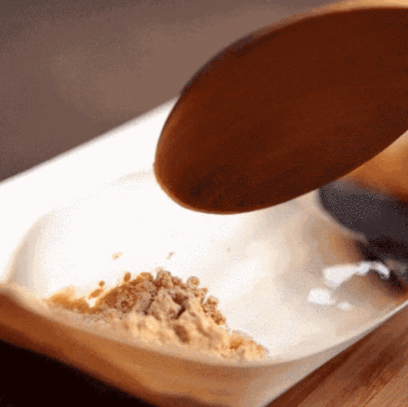 知名古方“升级”36次这kaiyun中国官方网站款食养糕让你内外兼修养出肤若凝脂牛奶肌|文中有彩蛋(图16) 知名古方“升级”36次这kaiyun中国官方网站款食养糕让你内外兼修养出肤若凝脂牛奶肌|文中有彩蛋(图16)