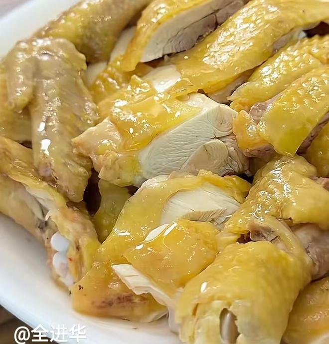 全红婵哥哥参加厨综被淘汰评论区一边倒官媒都“无语”了(图15) 全红婵哥哥参加厨综被淘汰评论区一边倒官媒都“无语”了(图15)