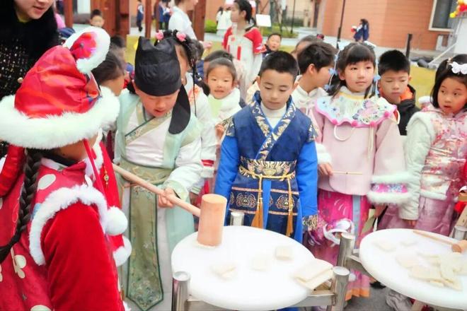 仪式感拉满！今天松江中小学幼儿园这样开启新学期(图14)